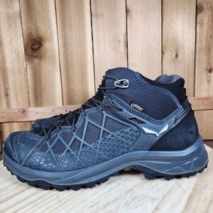 Salewa Wild Hiker Mid GTX Hiking Boots Mens Size 10 Black Out Gore Tex Vibram